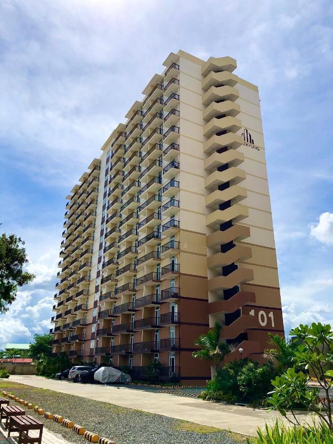 Condo W/ Balcony Near Mactan International Airport Lapu-Lapu City Kültér fotó