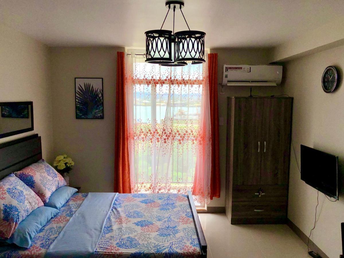 Condo W/ Balcony Near Mactan International Airport Lapu-Lapu City Kültér fotó